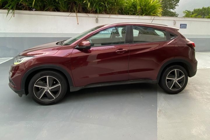 Honda HR-V vermelha