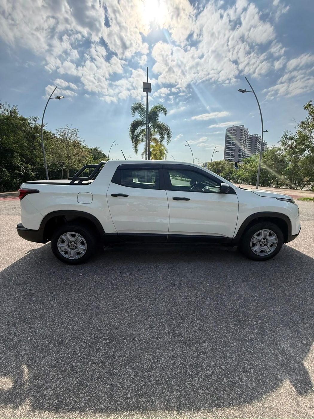 Fiat Toro 1.8 branca, foto 5